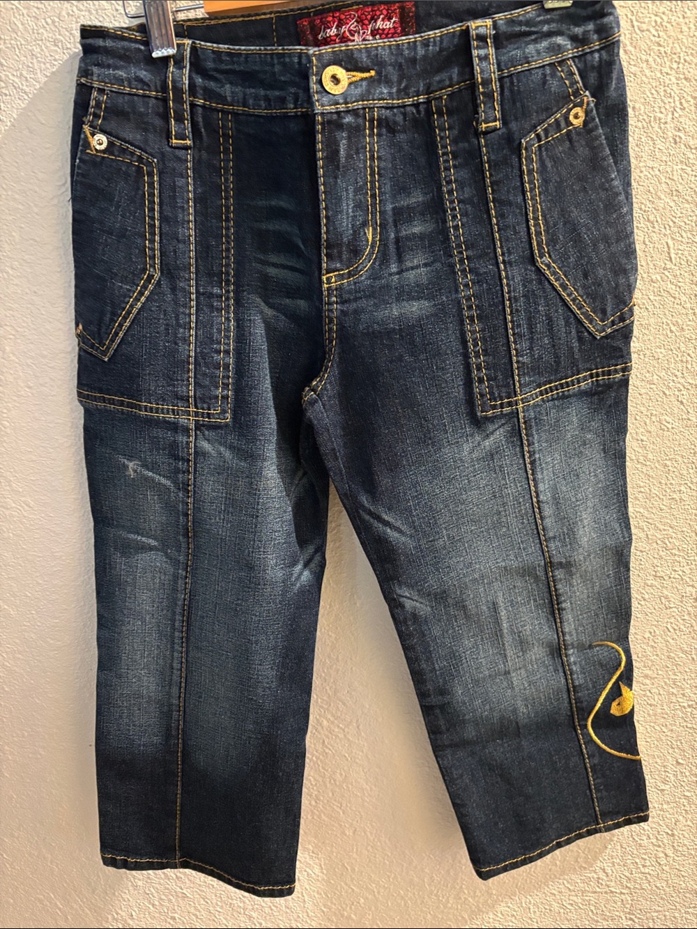 Relaxed Dark Blue Denim Jeans with Yellow Contrast Stitching